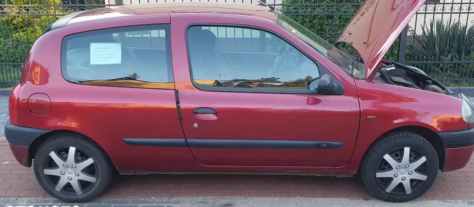 międzylesie Renault Clio cena 2900 przebieg: 147000, rok produkcji 1999 z Międzylesie